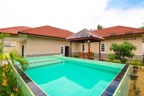 Отель Lotus Villa Palembang  Палембанг